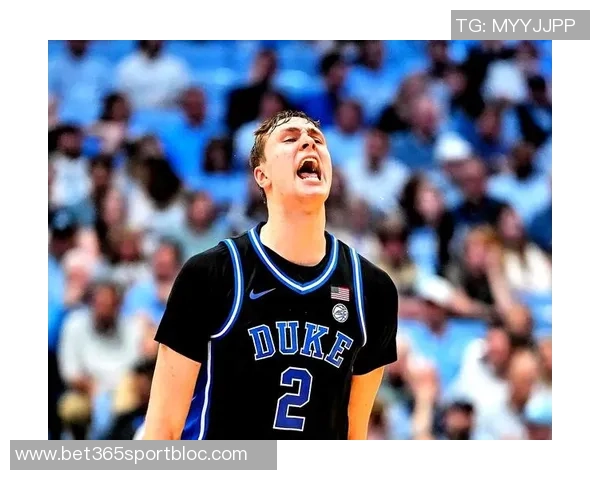 浓眉称弗拉格已成对手防守重点他愿意承担更多责任并追求更高目标