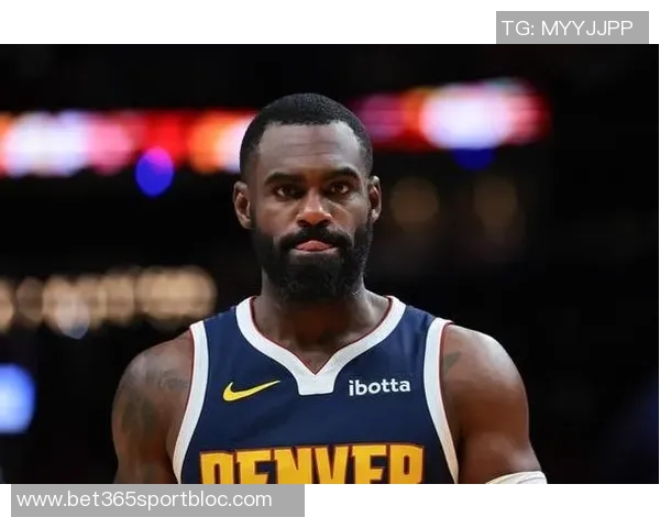 小哈达威半场表现出色6投5中三分命中率高达75正负值高达20分